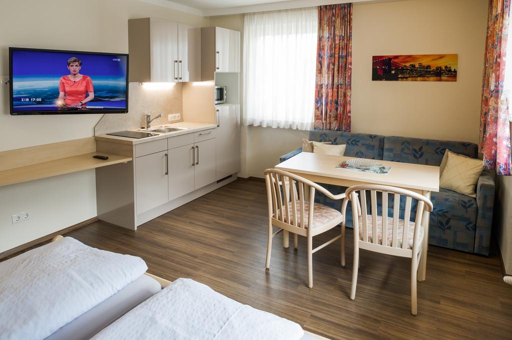 Pension Schenkenfelder Bad Häring Chambre photo